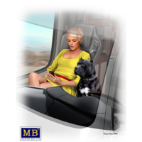 Master Box 24045 1/24 Truckers series. Joni (Lookout) Johnson & her dog Maxx. Plastic Model Kit