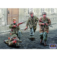 Master Box 35145 1/35 German Paratroopers. WW II era Plastic Model Kit