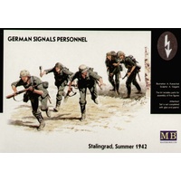 Master Box 3540 1/35 German Signals Personnel, Stalingrad, 1942 Plastic Model Kit