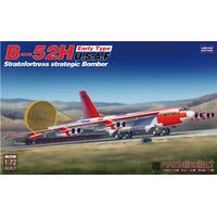 Modelcollect 1/72 B-52H Early Type Stratofortress Strategic Bomber Limited Edition Plastic Model Kit UA72208