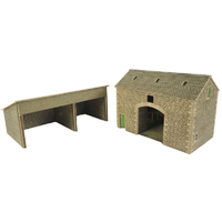 Metcalfe HO Manor Farm Barn Card Kit