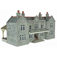Metcalfe HO Mainline Station Booking Hall Card Kit