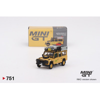 Mini GT 1/64 Land Rover Defender 110 1989 Camel Trophy Amazon Team Japan Diecast Model Car