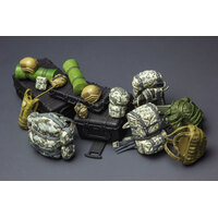 Meng 1/35 Modern U.S. Military Individual Load-Carrying Equipment Plastic Model Kit