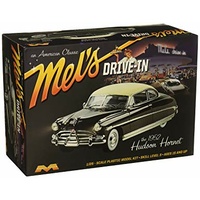 Moebius 1/25 1952 Hudson Hornet Plastic Model Kit
