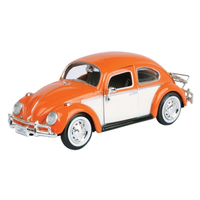 Motormax 1/24 1966 VW Beetle w/ Rear Luggage Rack