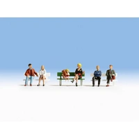 Noch HO Sitting People (without Bench) N15530