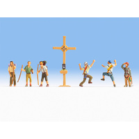 Noch HO Mountain Hikers with Cross (6 figures) N15874
