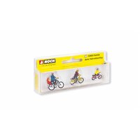 Noch HO Family on a Bike Ride 15909
