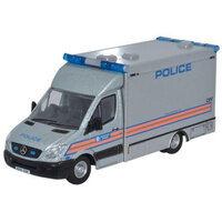 Oxford 1/76 Mercedes Explosives Ordnance Disposal Police 76MA003
