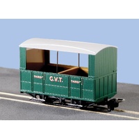 Peco OO-9 Gvt 4 Wheel Coach, Open Sides