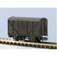 Peco N Standard Box Van Wagon