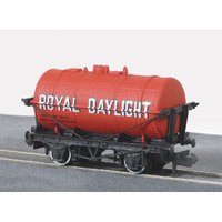 Peco N Royal Daylight Petrol Tank Wagon