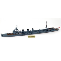Pit Road 1/700 IJN Light Cruiser Kitakami With Flag / Ship Name Etching Parts Plastic Model Kit
