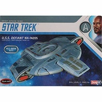 Polar Lights 1/1000 Star Trek U.S.S. Defiant  Plastic Model Kit