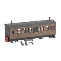 Ratio HO Grounded Coach Body