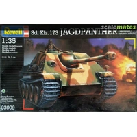 Revell 1/35 Sd.Kfz. 173 Jagdpanther Plastic Model Kit