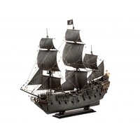 Revell 1/72 Black Pearl Salazars Revenge - Limited Edition - 05699 Plastic Model Kit