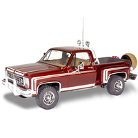 Revell 1/25 76 Chevy Sports Stepside Pickup Plastic Model Kit