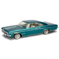 Revell 1/25 1966 Chevy Impala Ss Plastic Model Kit
