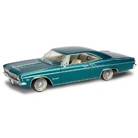 Revell 1/25 1966 Chevy Impala Ss Plastic Model Kit