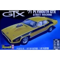 Revell 1/24 1971 Plymouth Satellite GTX Street Machine Plastic Model Kit