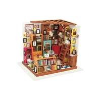 Rolife Mini House DIY Sam's Study Kit