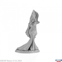 Reaper: Bones USA: Gisele the Sorceress Unpainted Miniature