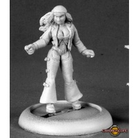 Reaper: Chronoscope: Peaches, Biker Girl (metal) Unpainted Miniature