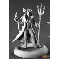 Reaper: Chronoscope: Devil Girl, Supervillain (metal) Unpainted Miniature
