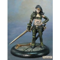 Reaper: Pathfinder Miniatures: Nidalese Rogue (metal) Unpainted Miniature