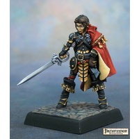 Reaper: Pathfinder Miniatures: Jirelle, Iconic Swashbuckler (metal) Unpainted Miniature
