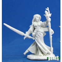 Reaper: Bones: Lysette, Female Elf Unpainted Miniature