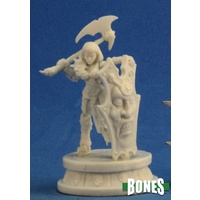 Reaper: Bones: Female Antipaladin Unpainted Miniature