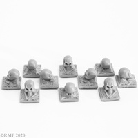 Reaper: Bones: Graveyard Finial: Skulls (10) Unpainted Miniature