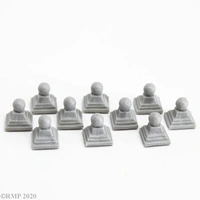 Reaper: Bones: Graveyard Finial: Orbs (10) Unpainted Miniature