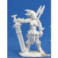 Reaper: Bones (Pathfinder): Amiri, Iconic Barbarian Unpainted Miniature
