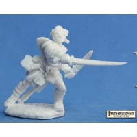 Reaper: Bones (Pathfinder): Valeros, Iconic Fighter Unpainted Miniature