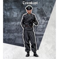 Scale 75 1/35 Warfront: Tanker Totenkopf 50 mm Figure