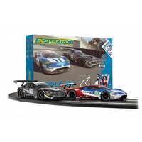 Scalextric ARC AIR World GT Ford GT v Mercedes AMG Slot Car Set