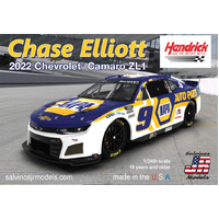 Salvinos J R 1/24 Hendrick Motorsports Chase Elliot 2022 Camaro Plastic Model Kit