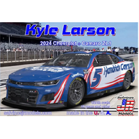 Salvinos J R 1/24 Hendrick Motorsports, 2024, Kyle Larson, Chevrolet Camaro Primary Plastic Model Kit [HMC2024KLP]
