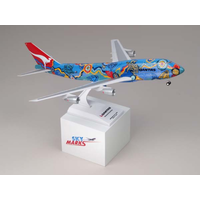 Sky Marks 1/200 B747-300 Qantas Nalanji Dreaming SKR086 Plastic Model