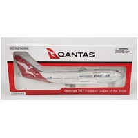 Sky Marks 1/200 Qantas B747-400 VH-OEJ "Final Flight" Plastic Model
