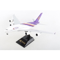 Sky Marks 1/200 A380-800 Thai Airways w/Gear Plastic Model