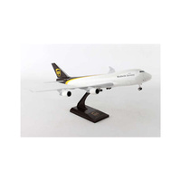 Sky Marks 1/200 Ups 747-400F w/Gear New Livery Plastic Model