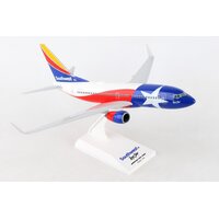 Sky Marks 1/130 Southwest B737-700 'Lonestar One' Plastic Model Aircraft