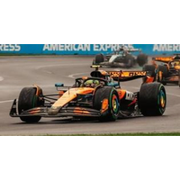 Spark 1/18 McLaren No.4 McLaren Formula 1 Team - Winner Australian GP 2025  - Lando Norris Resin Model Car