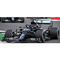 Spark 1/18 Mercedes-AMG F1 W11 EQ Performance - #44, Lewis Hamilton - Winner Silverstone GP 2020