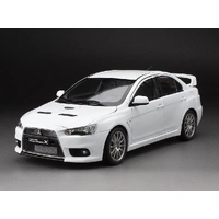 Sun Star 1/18 Mitsubishi Lancer Evolution X - White (New Tooling)